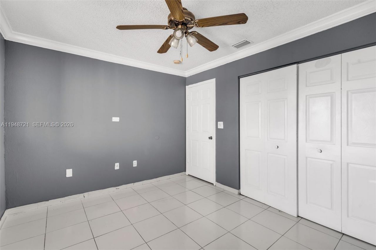8851 NW 119th St, Unit 4414, Hialeah Gardens, FL 33018 Photo