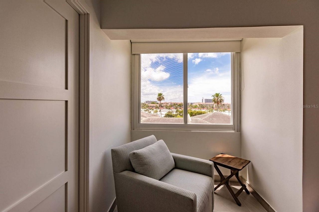 1125 W Peppertree Drive, Unit 407, Sarasota, FL 34242 Photo