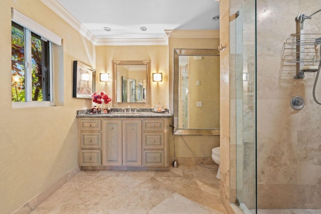 1617 Poinsettia Drive, Fort Lauderdale, FL 33305 Photo