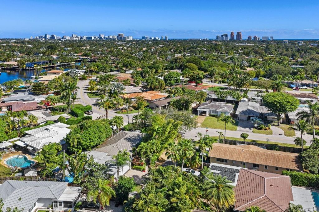 1617 Poinsettia Drive, Fort Lauderdale, FL 33305 Photo