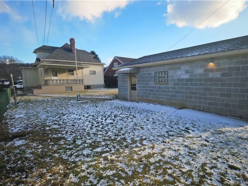 204 Grandview Avenue, Tiltonsville, OH 43963 Photo 13