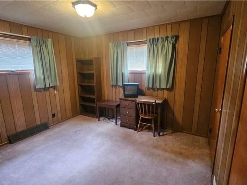 204 Grandview Avenue, Tiltonsville, OH 43963 Photo 32