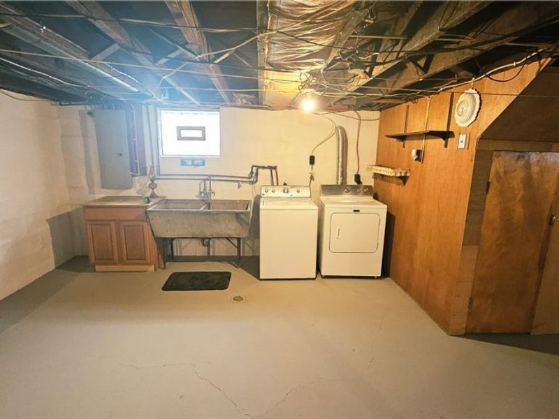 204 Grandview Avenue, Tiltonsville, OH 43963 Photo 39