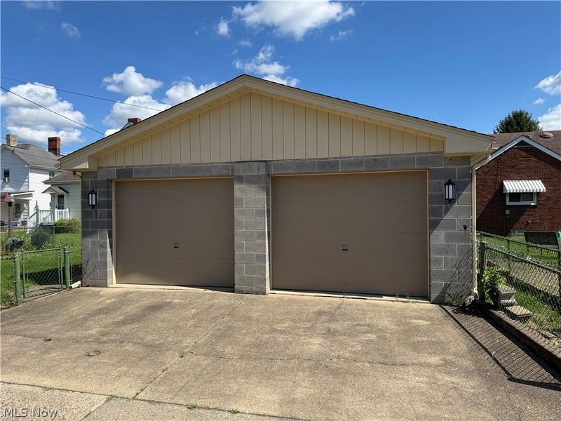 204 Grandview Avenue, Tiltonsville, OH 43963 Photo 6