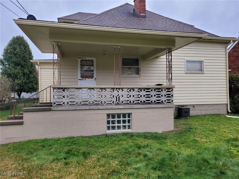 204 Grandview Avenue, Tiltonsville, OH 43963 Photo 7