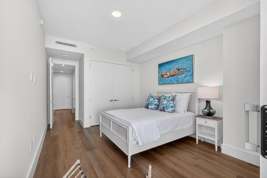 220 Lake Shore Drive, Unit 1906, Lake Park, FL 33403 Photo