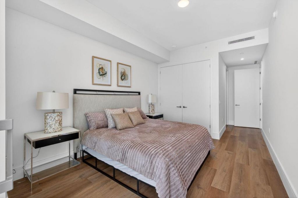 220 Lake Shore Drive, Unit 1906, Lake Park, FL 33403 Photo