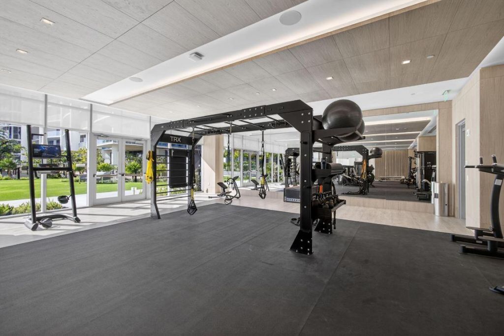 220 Lake Shore Drive, Unit 1906, Lake Park, FL 33403 Photo