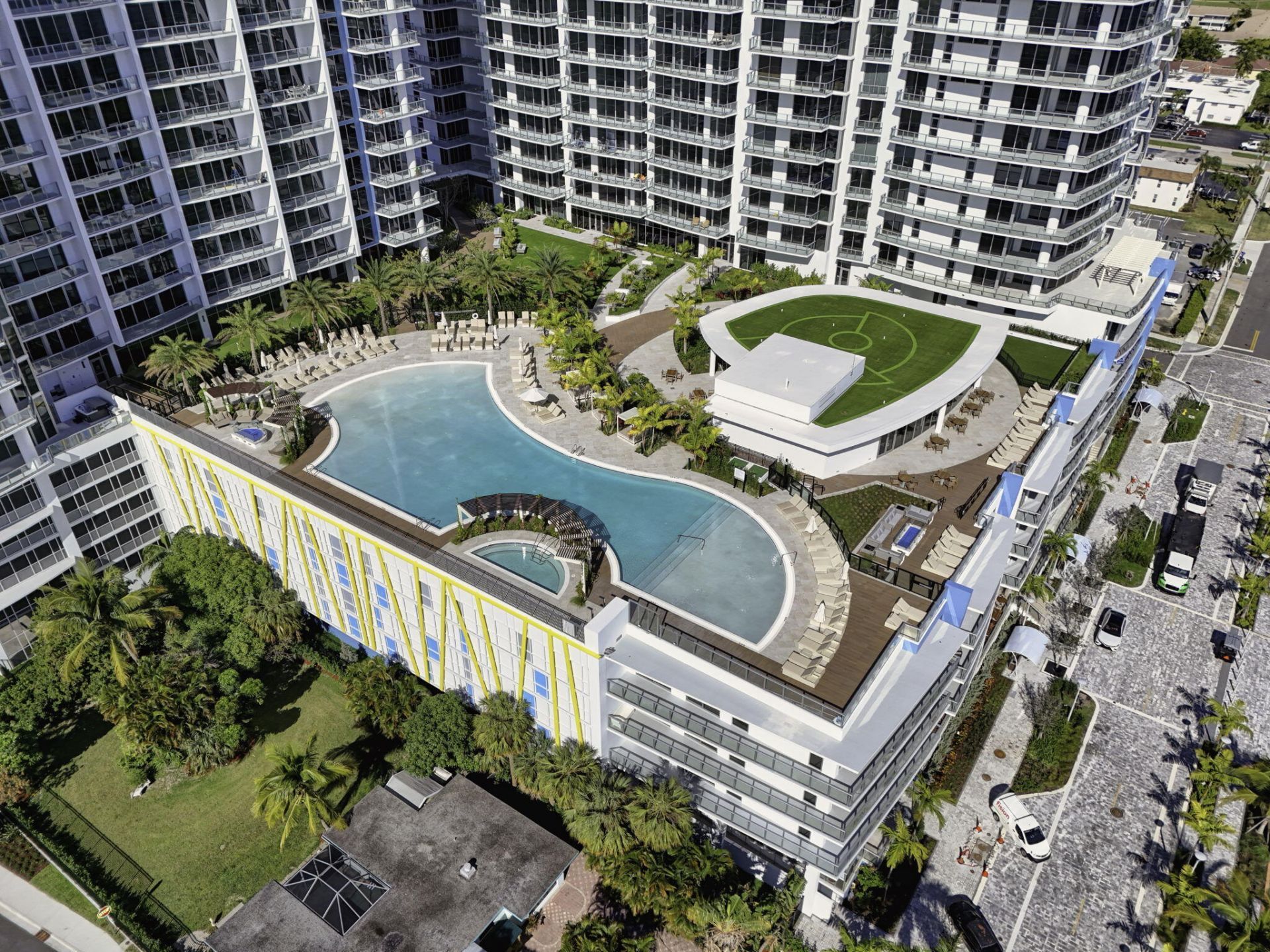220 Lake Shore Drive, Unit 1906, Lake Park, FL 33403 Photo