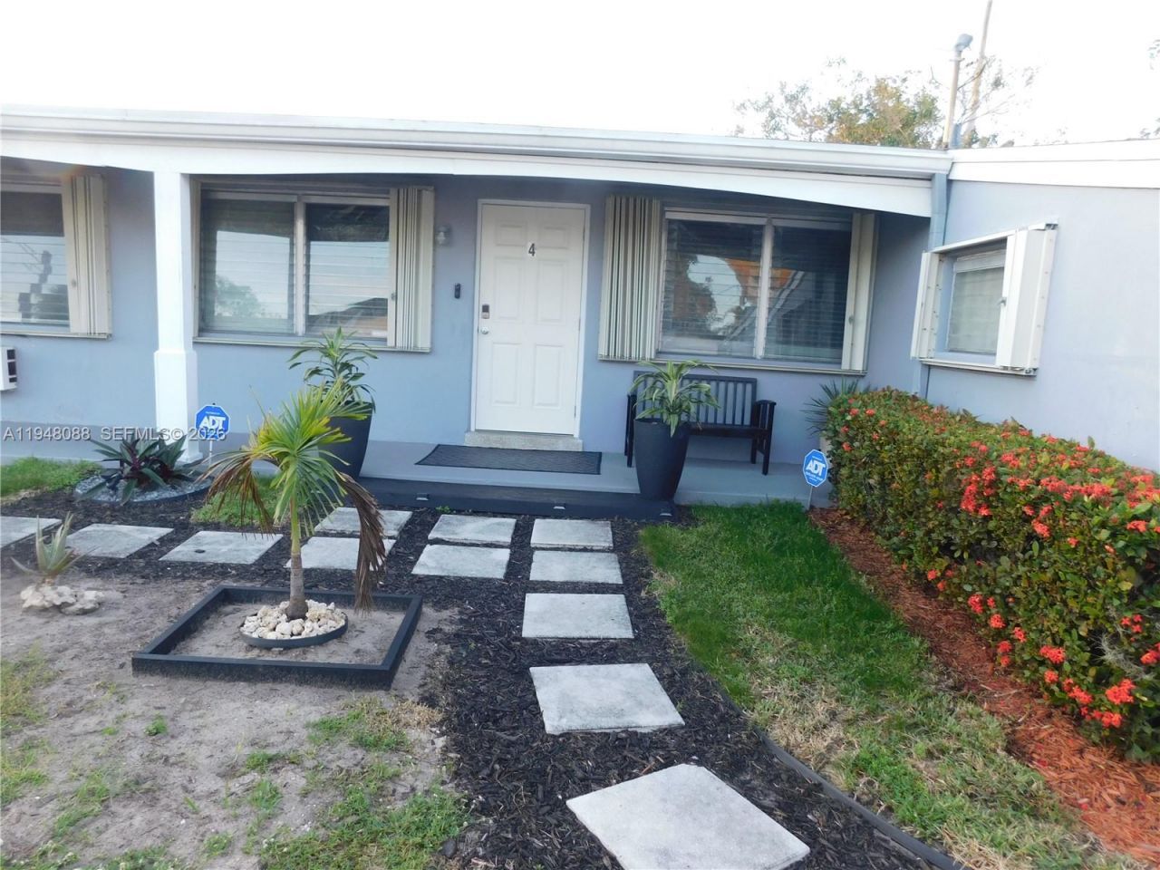 5821 NE 18th Ave, Fort Lauderdale, FL 33334 Photo