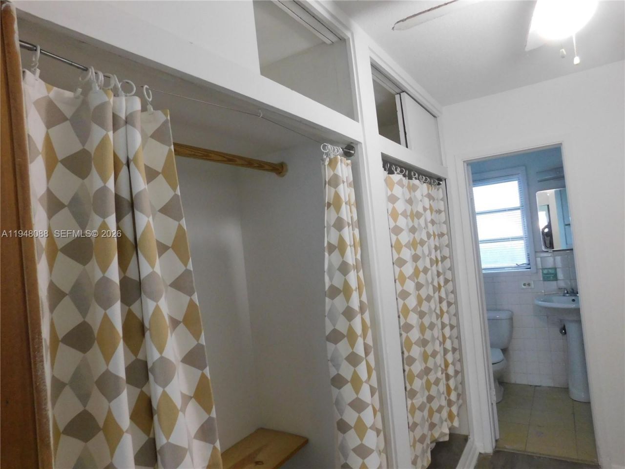 5821 NE 18th Ave, Fort Lauderdale, FL 33334 Photo