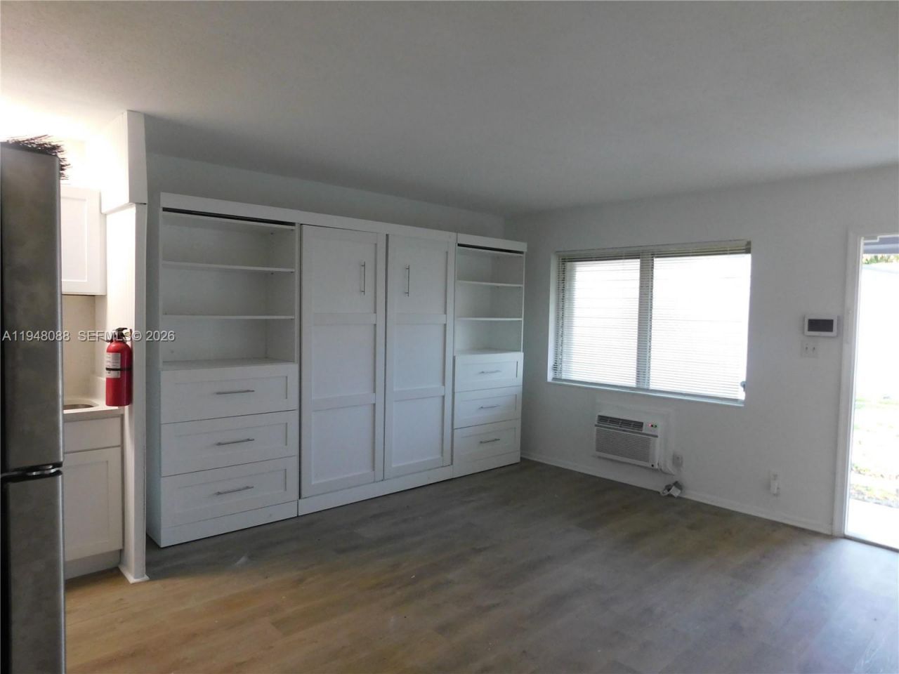 5821 NE 18th Ave, Fort Lauderdale, FL 33334 Photo