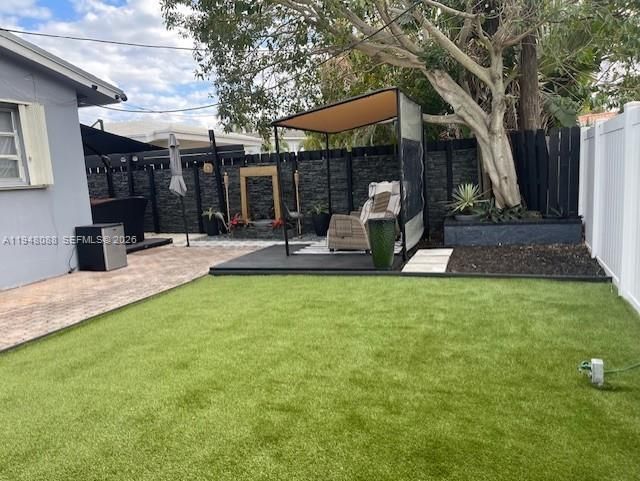 5821 NE 18th Ave, Fort Lauderdale, FL 33334 Photo