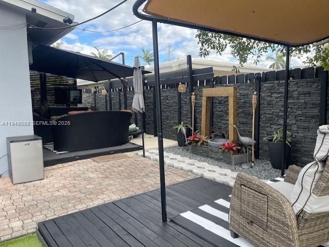 5821 NE 18th Ave, Fort Lauderdale, FL 33334 Photo