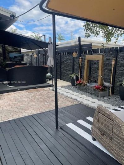 5821 NE 18th Ave, Fort Lauderdale, FL 33334 Photo