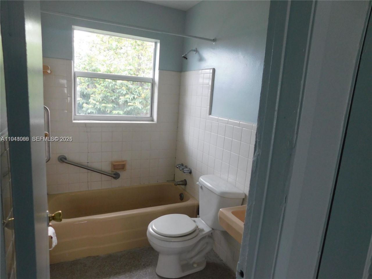 5821 NE 18th Ave, Fort Lauderdale, FL 33334 Photo