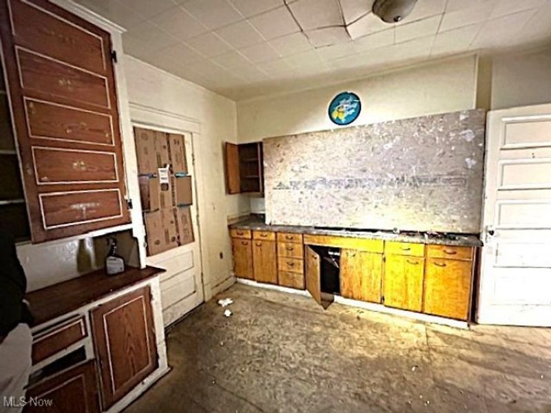 615 N Collett Street, Lima, OH 45805 Photo 2