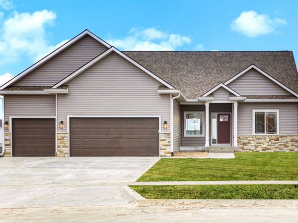 305 Springer Court, Madrid, IA 50156