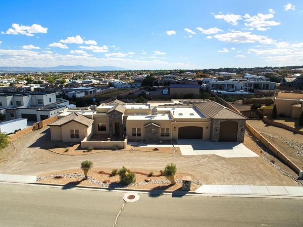 1420 20TH Avenue SE, Rio Rancho, NM 87124