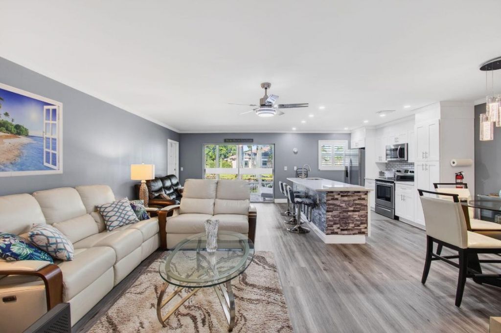 1320 High Point Place S, Unit C, Delray Beach, FL 33445 Photo