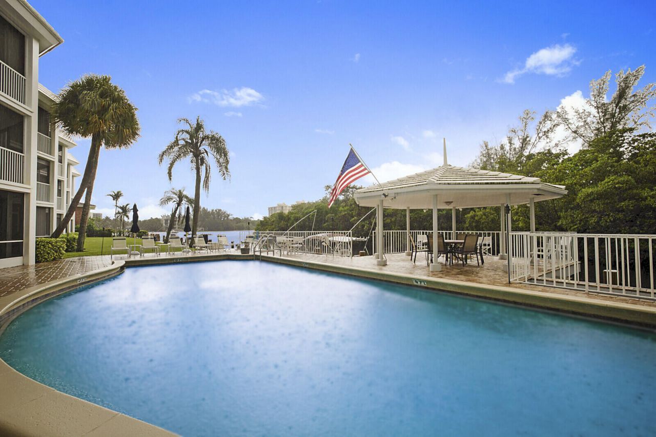 700 NE Harbour Terrace, Unit 2310, Boca Raton, FL 33431 Photo
