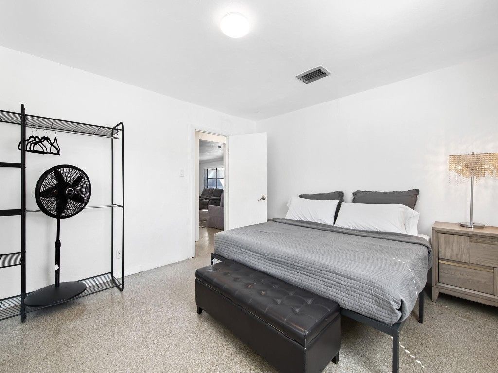 413 NE 25th Avenue, Pompano Beach, FL 33062 Photo