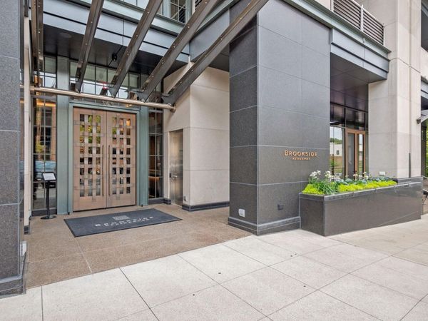 369 N Old Woodward Avenue, Unit 307, Birmingham, MI 48009