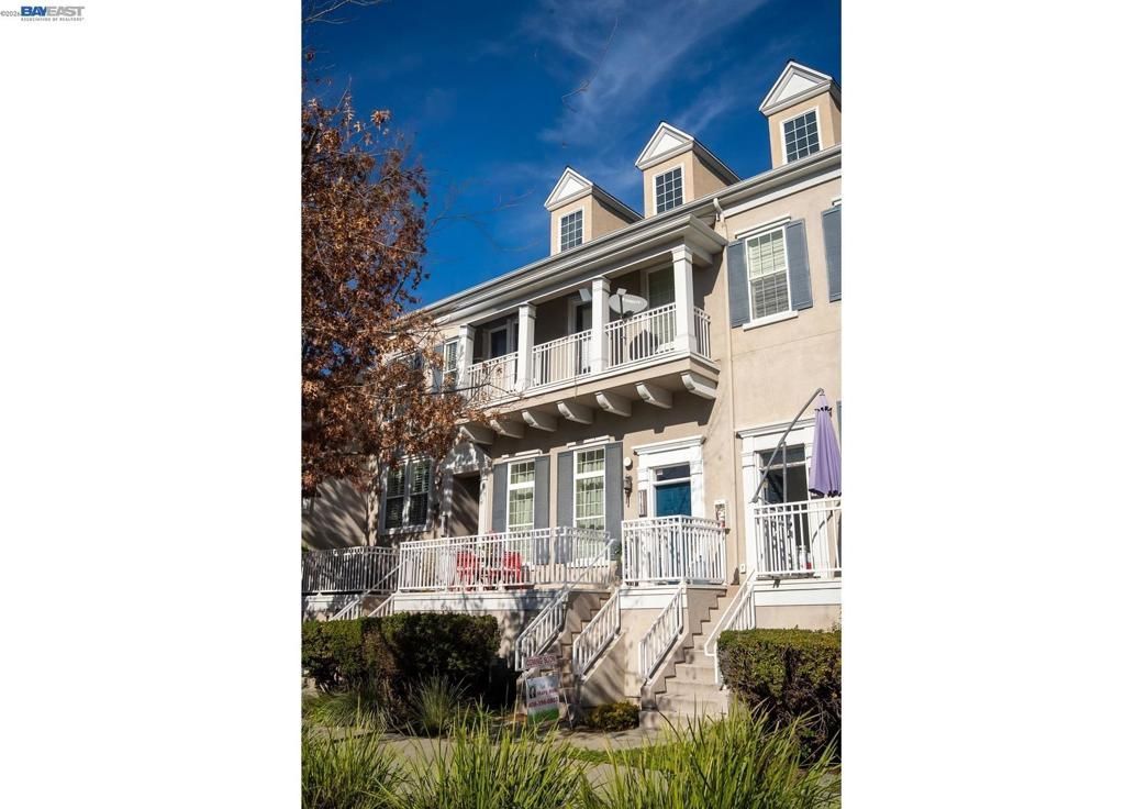 3769 Finnian Way, Dublin, CA 94568 Main Photo