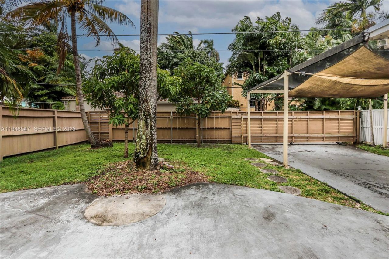 1308 Hollywood Blvd, Hollywood, FL 33019 Photo