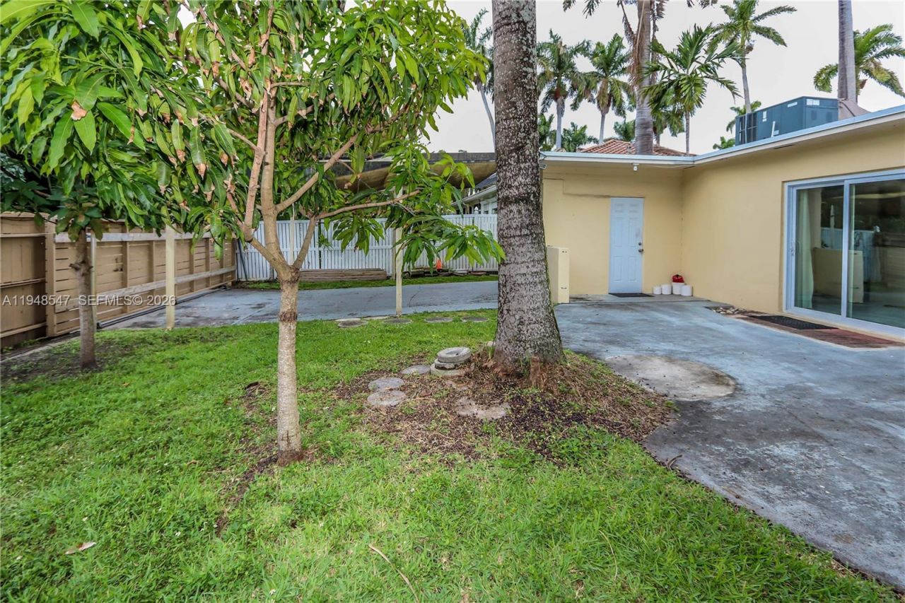 1308 Hollywood Blvd, Hollywood, FL 33019 Photo
