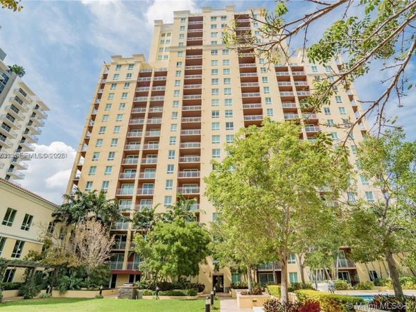 7350 SW 89th St, Unit 2211S, Miami, FL 33156