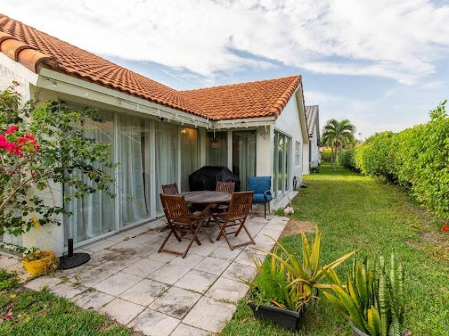 6155 Golf Villas Drive, Boynton Beach, FL 33437 Photo