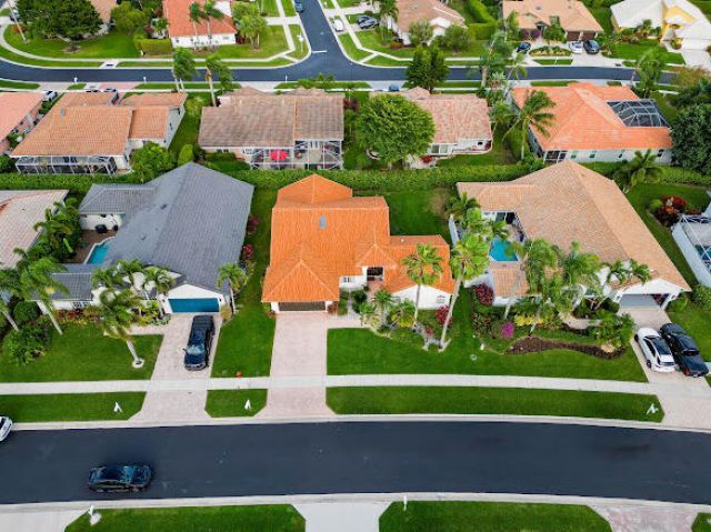 6155 Golf Villas Drive, Boynton Beach, FL 33437 Photo