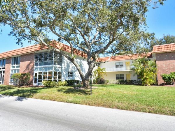 1225 NW 21st Street, Unit 203, Stuart, FL 34994
