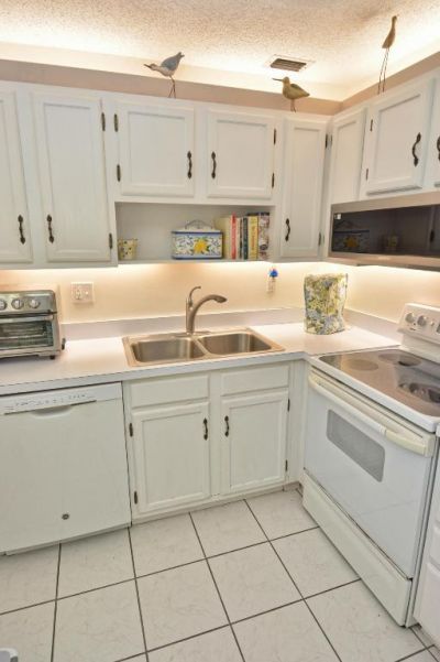 1225 NW 21st Street, Unit 203, Stuart, FL 34994 Photo