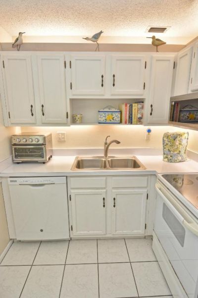 1225 NW 21st Street, Unit 203, Stuart, FL 34994 Photo