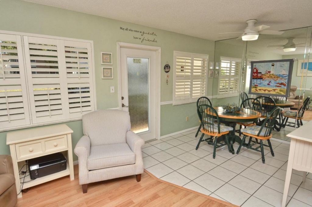 1225 NW 21st Street, Unit 203, Stuart, FL 34994 Photo