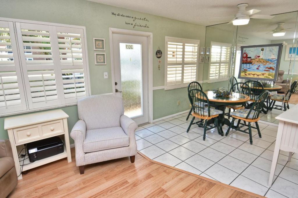 1225 NW 21st Street, Unit 203, Stuart, FL 34994 Photo