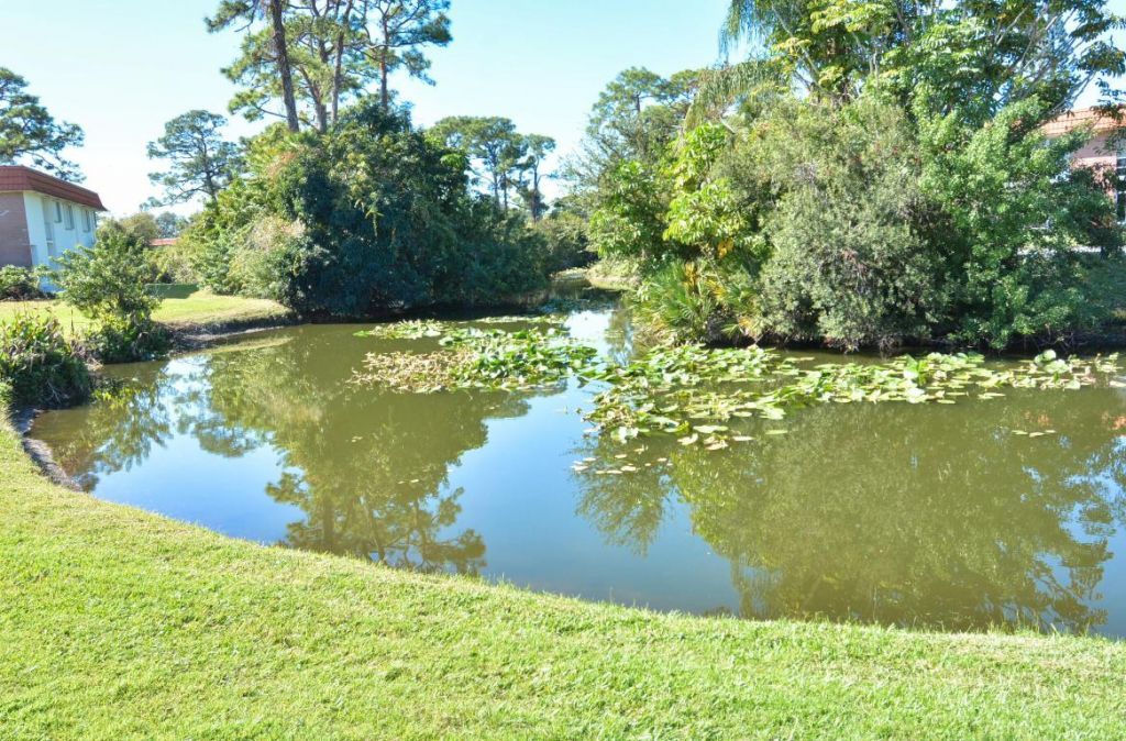 1225 NW 21st Street, Unit 203, Stuart, FL 34994 Photo