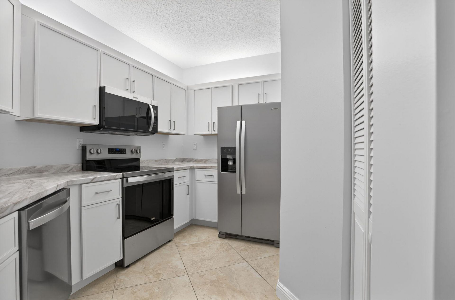 800 Uno Lago Drive, Unit 102, Juno Beach, FL 33408 Photo