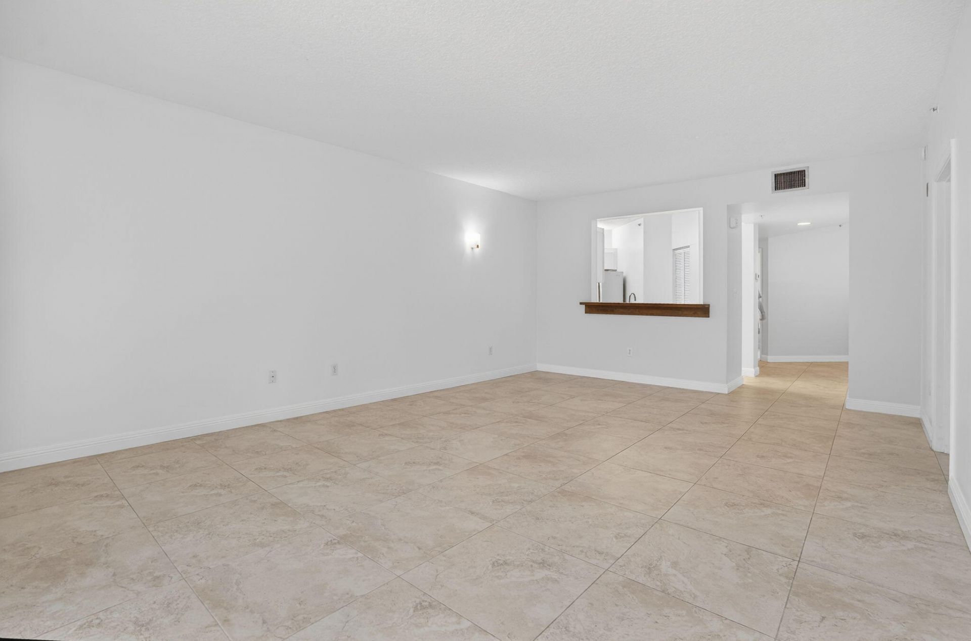 800 Uno Lago Drive, Unit 102, Juno Beach, FL 33408 Photo