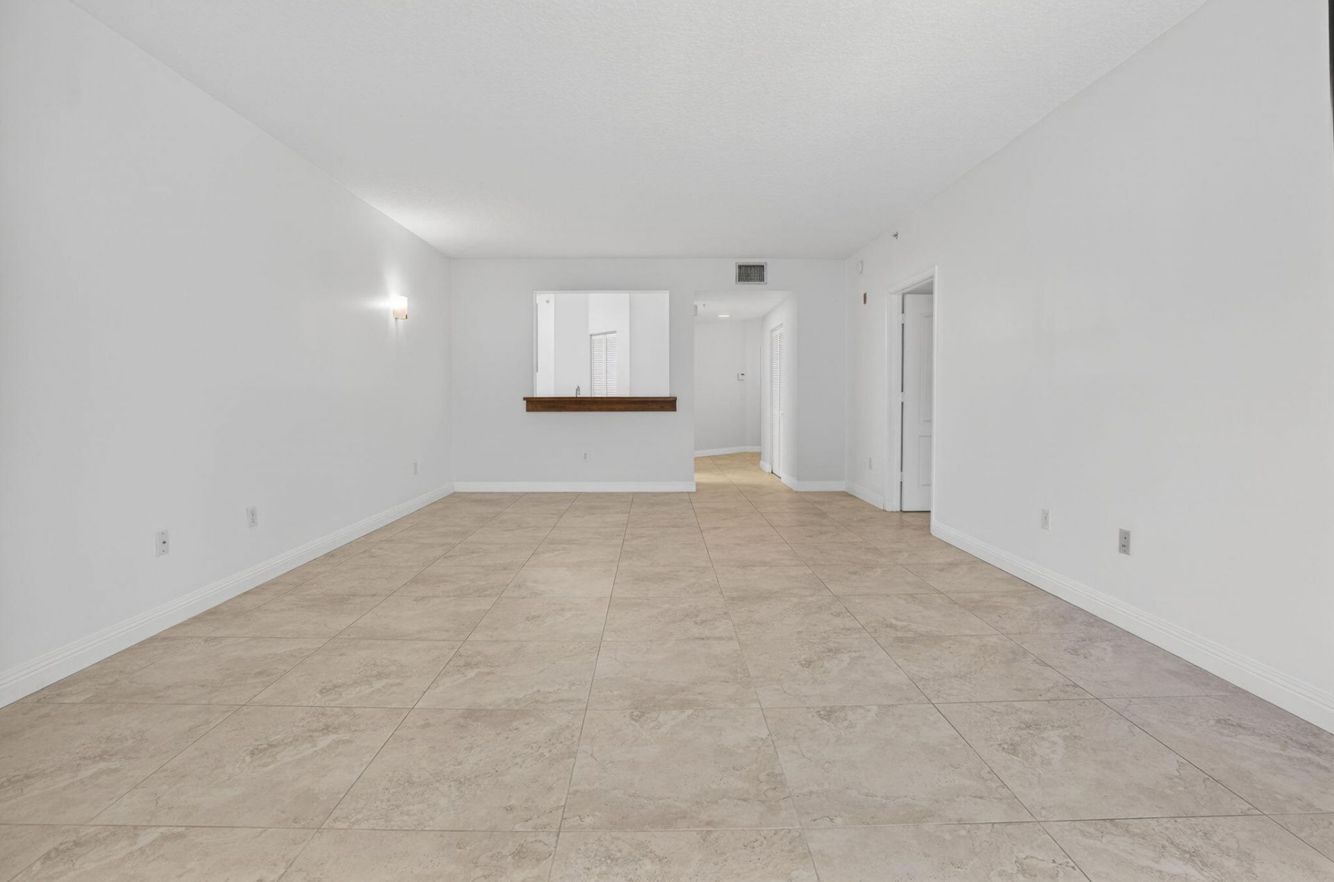 800 Uno Lago Drive, Unit 102, Juno Beach, FL 33408 Photo