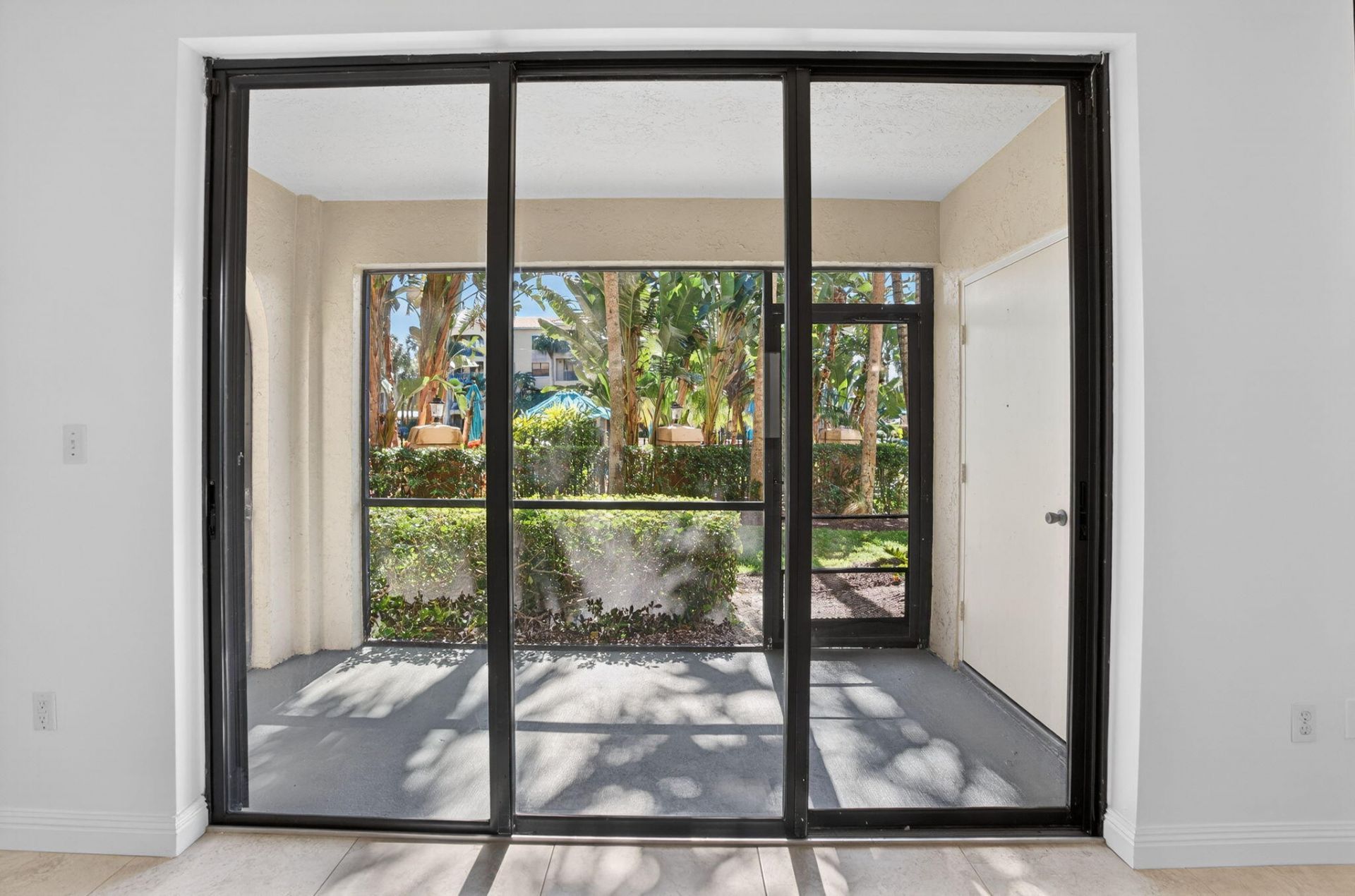 800 Uno Lago Drive, Unit 102, Juno Beach, FL 33408 Photo