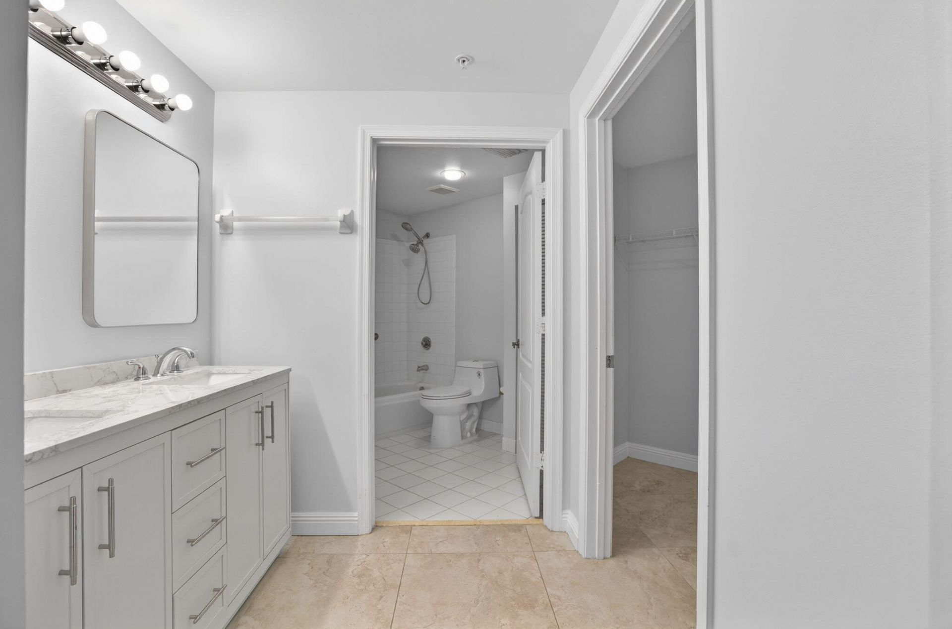 800 Uno Lago Drive, Unit 102, Juno Beach, FL 33408 Photo