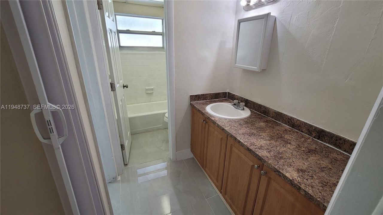 13240 Port Said Rd, Unit 19, Opa Locka, FL 33054 Photo