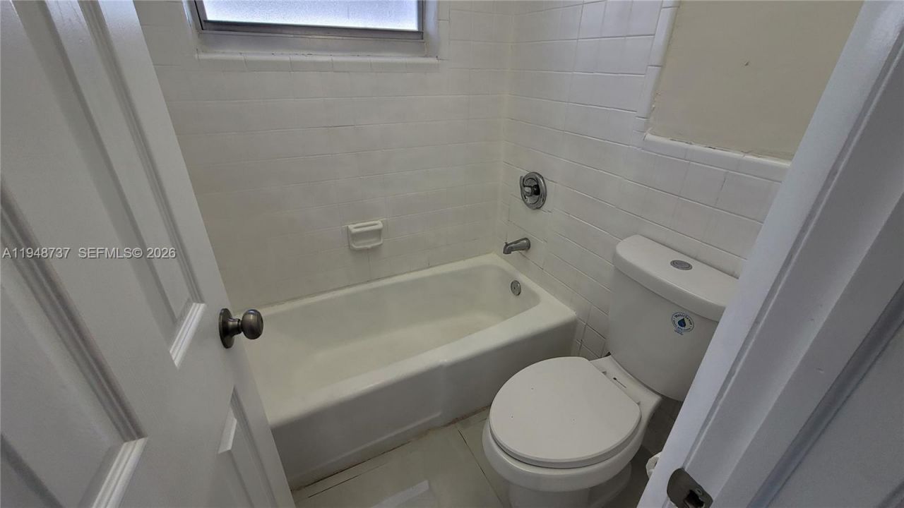 13240 Port Said Rd, Unit 19, Opa Locka, FL 33054 Photo