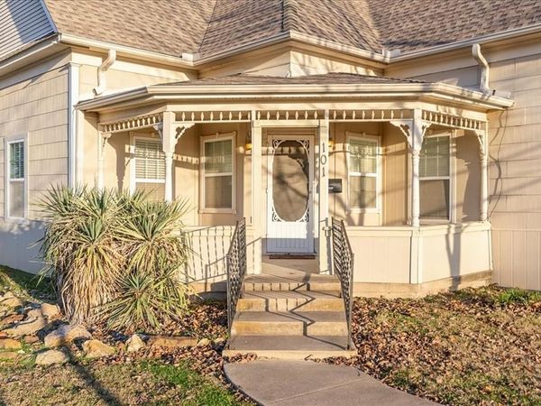 101 N 7th Street, Krum, TX 76249