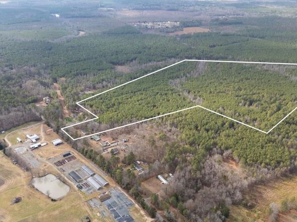 23206 TELEGRAPH ROAD, RUTHER GLEN, VA 22546