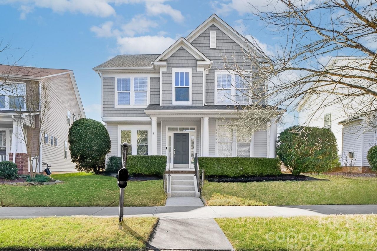 15725 Chipping Drive, Huntersville, NC 28078 Main Photo