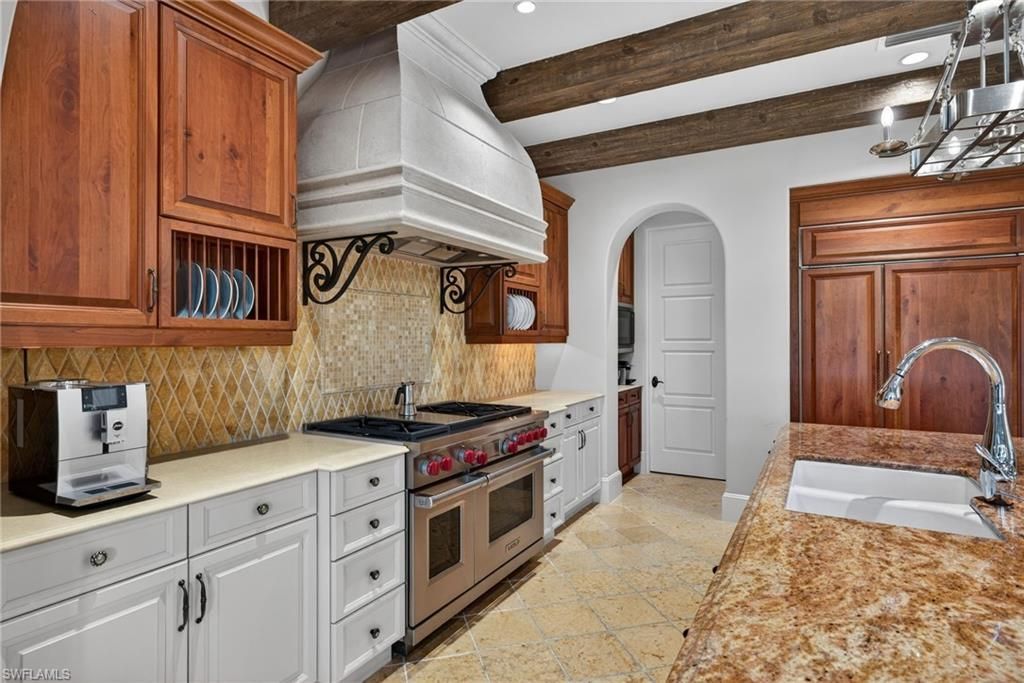 16469 Celebrita Ct, Naples, FL 34110 Photo